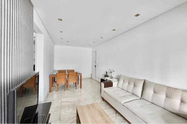 Imagem Apartamento com 2 Quartos à Venda, 61 m² em Aclimação - São Paulo