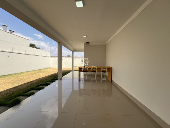 Imagem Casa com 3 Quartos à Venda, 190 m² em Chácaras Caiçaras - Patos De Minas Imagem Casa com 3 Quartos à Venda, 190 m² em Chácaras Caiçaras - Patos De Minas
