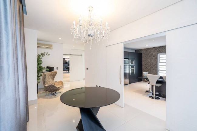 Imagem Casa com 4 Quartos à Venda, 751 m² em Jardim Social - Curitiba Imagem Casa com 4 Quartos à Venda, 751 m² em Jardim Social - Curitiba