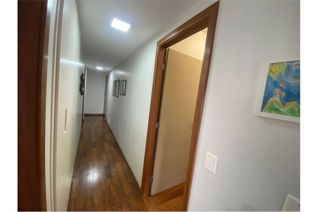 Imagem Apartamento com 3 Quartos à Venda, 200 m² em Moema - São Paulo Imagem Apartamento com 3 Quartos à Venda, 200 m² em Moema - São Paulo