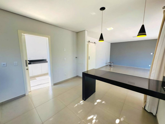 Imagem Casa com 3 Quartos à Venda, 452 m² em São João Da Boa Vista Imagem Casa com 3 Quartos à Venda, 452 m² em São João Da Boa Vista