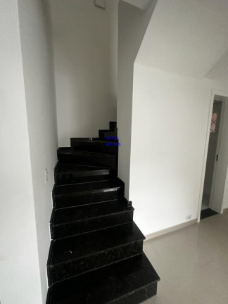 Sobrado com 3 Quartos à Venda, 90 m² em Uberaba - Curitiba