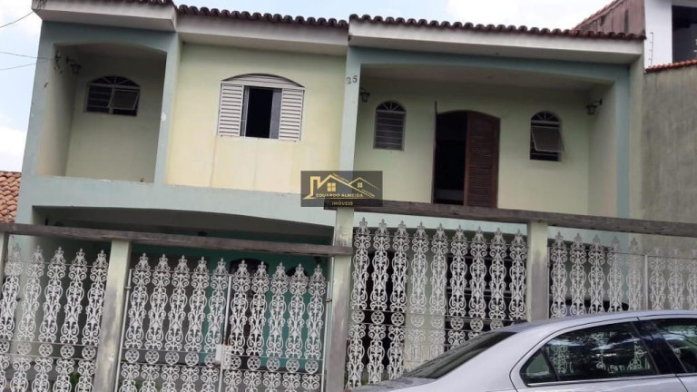 Sobrado com 5 Quartos à Venda,  em Jardim Emília - Sorocaba