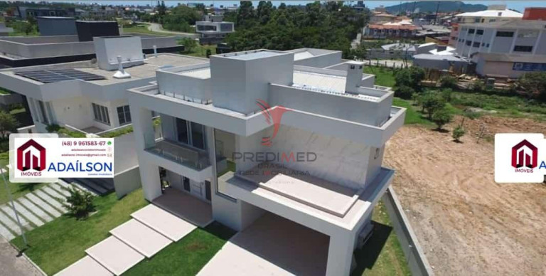 Imagem Casa com 4 Quartos à Venda, 400 m² em Vargem Do Bom Jesus - Florianópolis Imagem Casa com 4 Quartos à Venda, 400 m² em Vargem Do Bom Jesus - Florianópolis