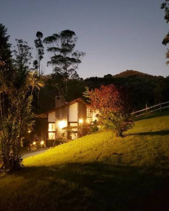 Imagem Chácara com 5 Quartos à Venda, 20 m² em Jardim Ouro Preto - Nova Friburgo Imagem Chácara com 5 Quartos à Venda, 20 m² em Jardim Ouro Preto - Nova Friburgo