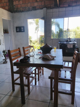 Imagem Sobrado com 3 Quartos à Venda, em Barra Da Lagoa - Florianópolis Imagem Sobrado com 3 Quartos à Venda, em Barra Da Lagoa - Florianópolis