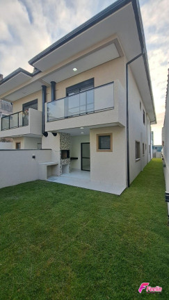 Casa com 3 Quartos à Venda, 179 m² em Canasvieiras - Florianópolis
