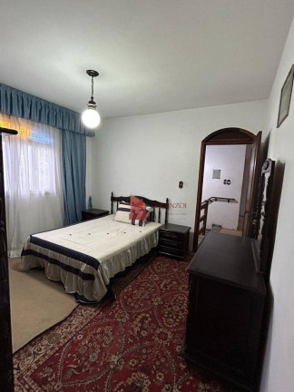 Imagem Sobrado com 5 Quartos à Venda, 330 m² em São João - Itajaí Imagem Sobrado com 5 Quartos à Venda, 330 m² em São João - Itajaí