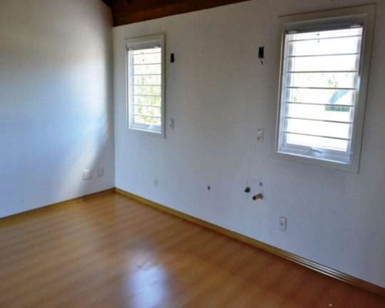 Imagem Imóvel com 4 Quartos à Venda, em Bavária - Nova Petrópolis Imagem Imóvel com 4 Quartos à Venda, em Bavária - Nova Petrópolis