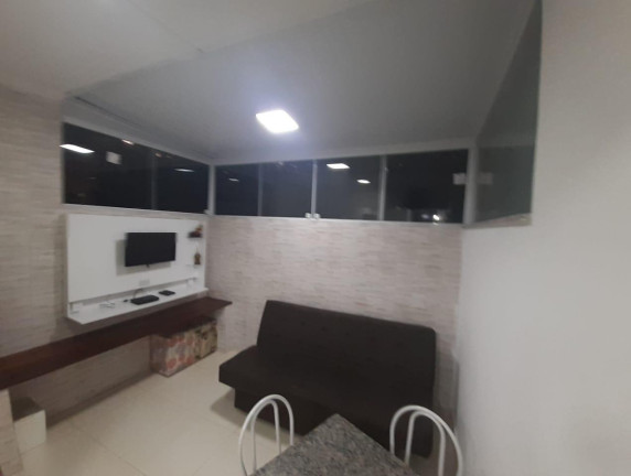 Imagem Apartamento com 2 Quartos à Venda, 32 m² em Maranduba - Ubatuba