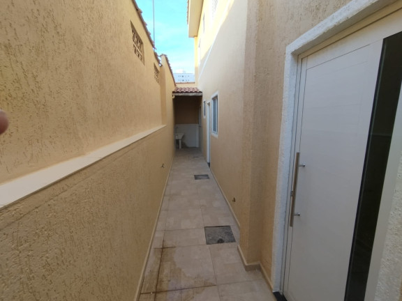 Casa com 1 Quarto à Venda,  em Guilhermina - Praia Grande