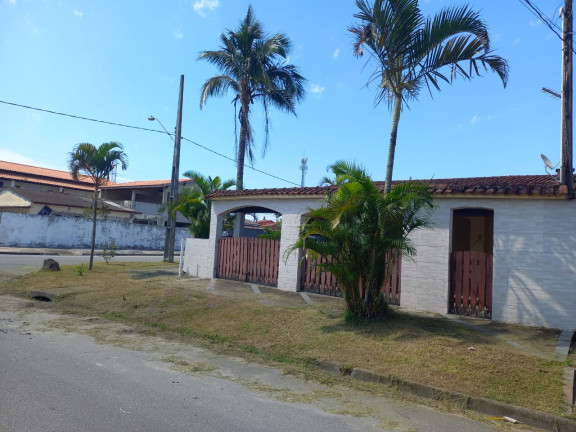 Imagem Casa com 2 Quartos à Venda, 297 m² em Vila Loty - Itanhaém Imagem Casa com 2 Quartos à Venda, 297 m² em Vila Loty - Itanhaém