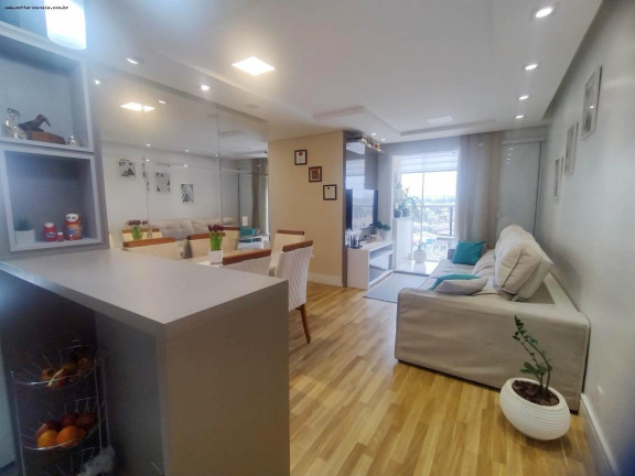 Imagem Apartamento com 3 Quartos à Venda, 68 m² em Guaíra - Curitiba