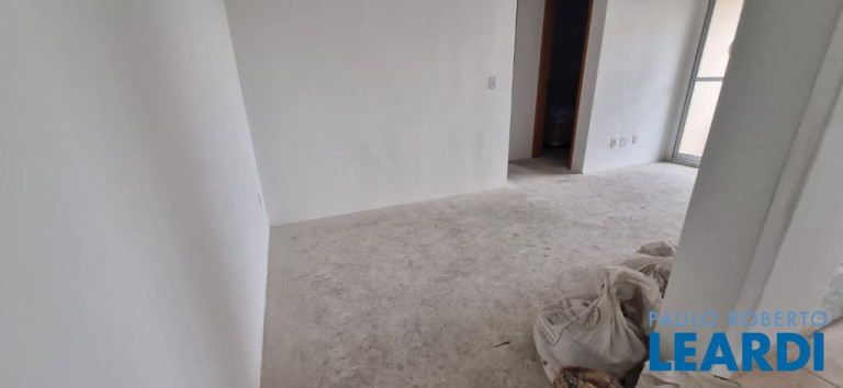 Imagem Apartamento com 2 Quartos à Venda, 50 m² em Utinga - Santo André Imagem Apartamento com 2 Quartos à Venda, 50 m² em Utinga - Santo André