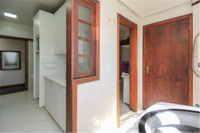 Imagem Apartamento com 4 Quartos à Venda, 159 m² em Boa Vista - Porto Alegre Imagem Apartamento com 4 Quartos à Venda, 159 m² em Boa Vista - Porto Alegre