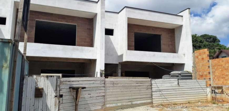 Imagem Sobrado com 3 Quartos à Venda, 210 m² em América - Joinville Imagem Sobrado com 3 Quartos à Venda, 210 m² em América - Joinville