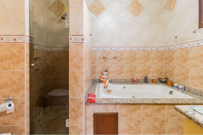 Imagem Casa com 4 Quartos à Venda, 395 m² em Jardim Planalto - Porto Alegre Imagem Casa com 4 Quartos à Venda, 395 m² em Jardim Planalto - Porto Alegre