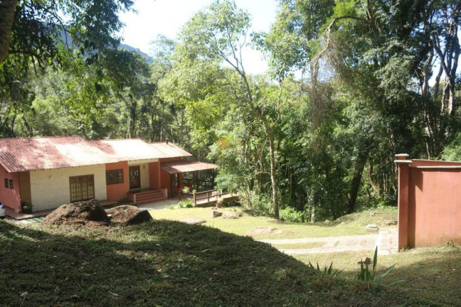 Imagem Casa com 3 Quartos à Venda, 270 m² em Quebra Frascos - Teresópolis Imagem Casa com 3 Quartos à Venda, 270 m² em Quebra Frascos - Teresópolis