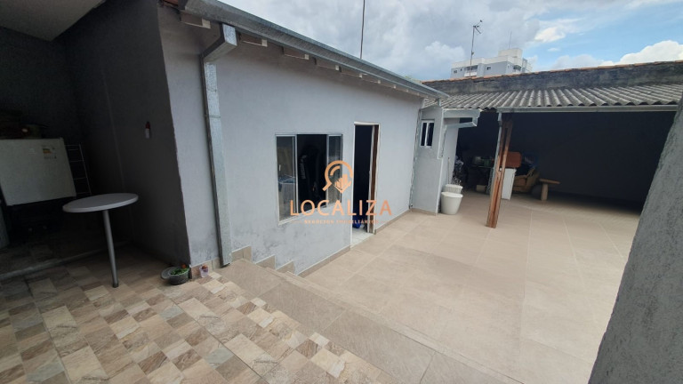 Imagem Casa com 3 Quartos à Venda, 160 m² em Jardim Do Céu - São José Dos Campos Imagem Casa com 3 Quartos à Venda, 160 m² em Jardim Do Céu - São José Dos Campos