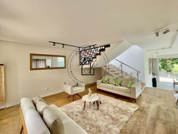 Imagem Casa de Condomínio com 4 Quartos à Venda, 386 m² em Pousada Dos Bandeirantes - Carapicuíba Imagem Casa de Condomínio com 4 Quartos à Venda, 386 m² em Pousada Dos Bandeirantes - Carapicuíba