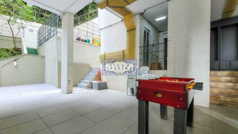 Imagem Apartamento com 2 Quartos à Venda, 70 m² em Lagoa - Rio De Janeiro Imagem Apartamento com 2 Quartos à Venda, 70 m² em Lagoa - Rio De Janeiro