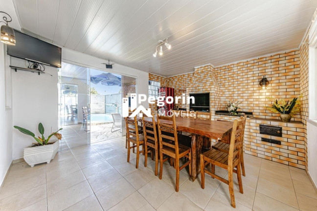 Imagem Casa com 4 Quartos à Venda, 344 m² em Centro - Pinhais