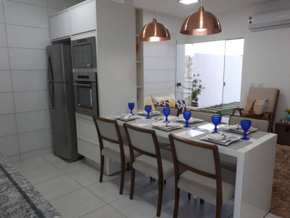 Imagem Casa de Condomínio com 3 Quartos à Venda, 75 m² em Jardim Guanabara Ii - Goiânia