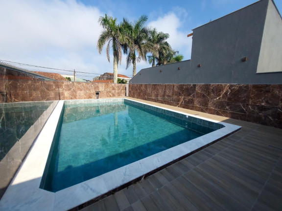 Casa com 3 Quartos à Venda, 128 m² em Bopiranga - Itanhaém