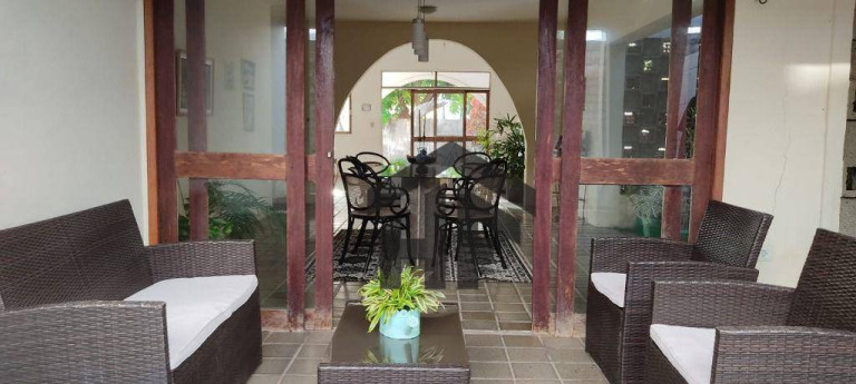 Imagem Casa com 4 Quartos à Venda, 300 m² em Candeias - Jaboatão Dos Guararapes