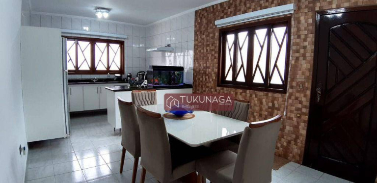 Sobrado com 3 Quartos à Venda, 195 m² em Parque Continental Ii - Guarulhos