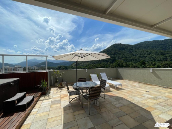Cobertura com 4 Quartos à Venda, 306 m² em Centro - Ubatuba