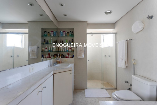 Imagem Imóvel com 2 Quartos à Venda, 192 m² em Pinheiros - São Paulo Imagem Imóvel com 2 Quartos à Venda, 192 m² em Pinheiros - São Paulo