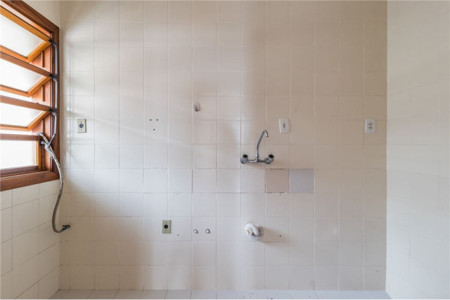Imagem Apartamento com 2 Quartos à Venda, 58 m² em Jardim Lindóia - Porto Alegre