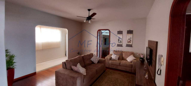 Imagem Casa com 4 Quartos à Venda, 600 m² em Jardim Carlos Gomes - Pirassununga Imagem Casa com 4 Quartos à Venda, 600 m² em Jardim Carlos Gomes - Pirassununga