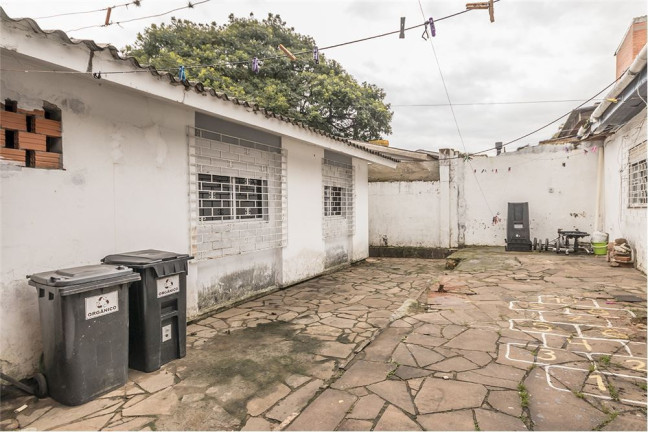 Imagem Casa com 4 Quartos à Venda, 201 m² em Santa Tereza - Porto Alegre Imagem Casa com 4 Quartos à Venda, 201 m² em Santa Tereza - Porto Alegre