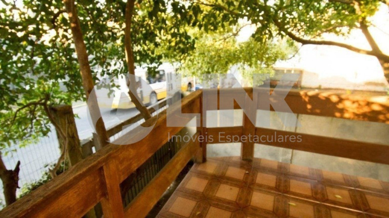 Imagem Casa com 3 Quartos à Venda, 151 m² em Passo Da Areia - Porto Alegre Imagem Casa com 3 Quartos à Venda, 151 m² em Passo Da Areia - Porto Alegre