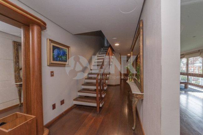 Imagem Imóvel com 5 Quartos à Venda, 422 m² em Três Figueiras - Porto Alegre Imagem Imóvel com 5 Quartos à Venda, 422 m² em Três Figueiras - Porto Alegre