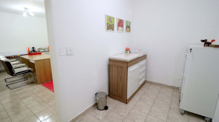 Imagem Casa com 1 Quarto à Venda,  em Pinheiros - São Paulo