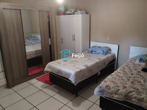 Imagem Casa com 3 Quartos à Venda, 140 m² em Lami - Porto Alegre Imagem Casa com 3 Quartos à Venda, 140 m² em Lami - Porto Alegre