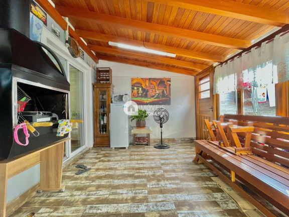 Imagem Casa com 3 Quartos à Venda, 144 m² Imagem Casa com 3 Quartos à Venda, 144 m²