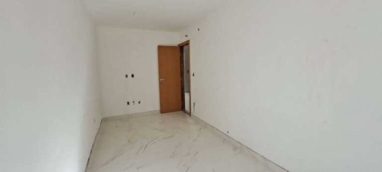 Imagem Casa com 4 Quartos à Venda, 180 m² em Buraquinho - Lauro De Freitas