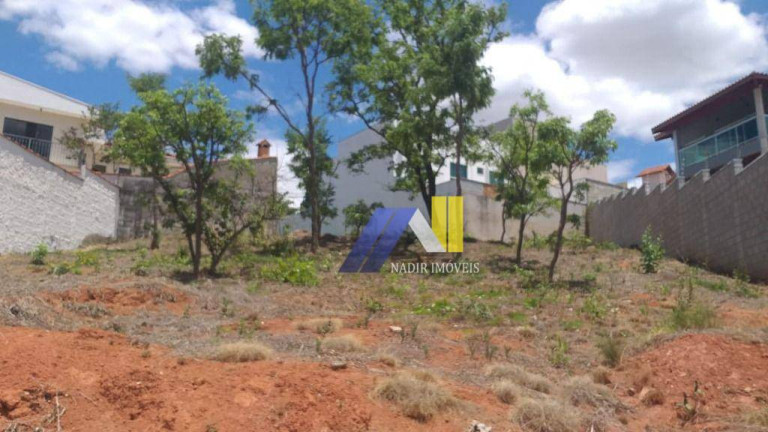Imagem Terreno à Venda, 904 m² em Pousada Dos Campos - Pouso Alegre Imagem Terreno à Venda, 904 m² em Pousada Dos Campos - Pouso Alegre