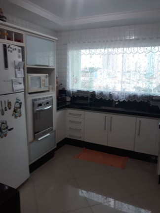 Imagem Sobrado com 3 Quartos à Venda, 312 m² em Vila Curuçá - Santo André