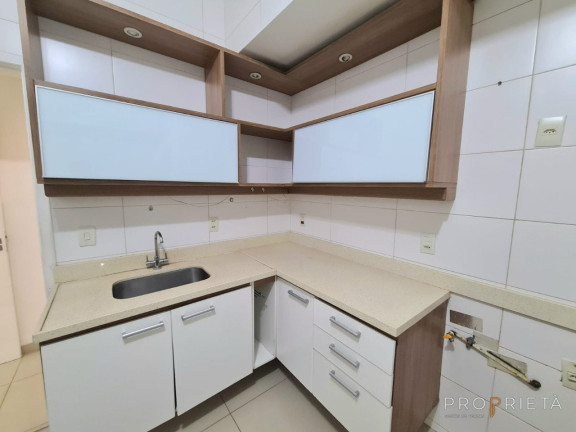 Imagem Apartamento com 3 Quartos à Venda, 115 m² em Copacabana - Rio De Janeiro