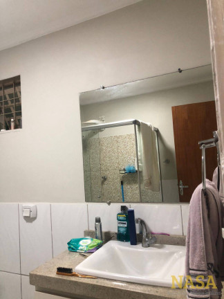 Imagem Casa com 3 Quartos à Venda, em Jardim Universitário - Cuiabá Imagem Casa com 3 Quartos à Venda, em Jardim Universitário - Cuiabá