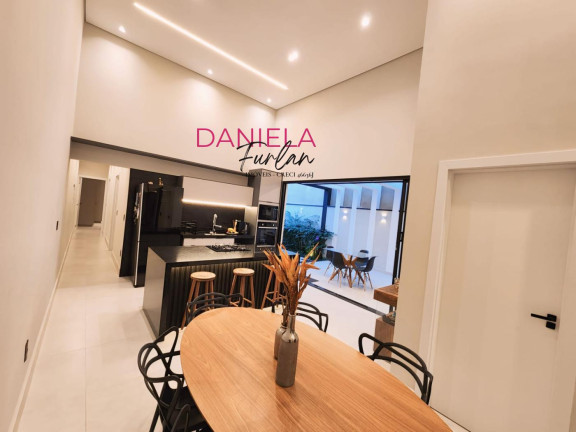 Imagem Casa de Condomínio com 3 Quartos à Venda, 137 m² em Wanel Ville - Sorocaba