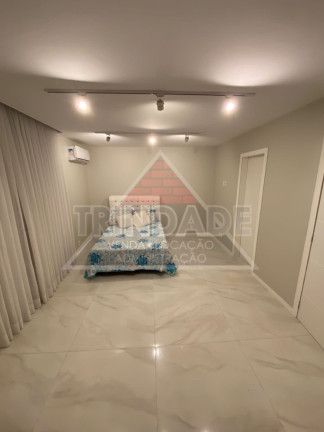 Imagem Casa com 3 Quartos à Venda, 500 m² em Guaratiba - Rio De Janeiro Imagem Casa com 3 Quartos à Venda, 500 m² em Guaratiba - Rio De Janeiro