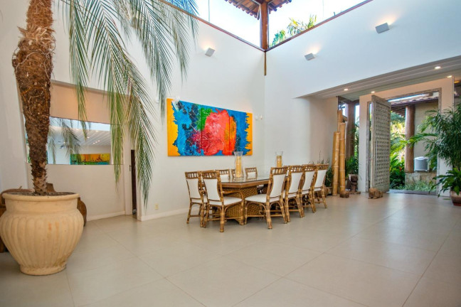 Imagem Casa com 6 Quartos à Venda, 850 m² em Ferradura - Armação Dos Búzios Imagem Casa com 6 Quartos à Venda, 850 m² em Ferradura - Armação Dos Búzios
