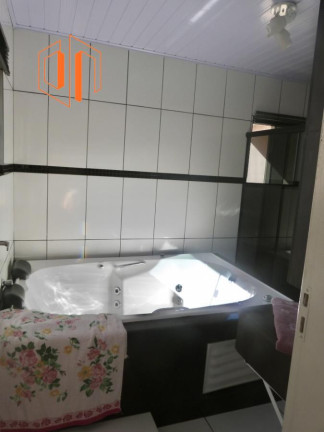 Imagem Casa com 4 Quartos à Venda, 300 m² em Centro Sul - Dois Vizinhos Imagem Casa com 4 Quartos à Venda, 300 m² em Centro Sul - Dois Vizinhos