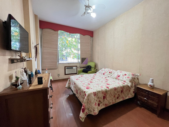 Imagem Imóvel com 2 Quartos à Venda, 77 m² em Tijuca - Rio De Janeiro Imagem Imóvel com 2 Quartos à Venda, 77 m² em Tijuca - Rio De Janeiro